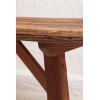drewniany-stol-ze-starych-desek 