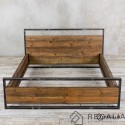 Łóżko industrialne - wiekowe drewno